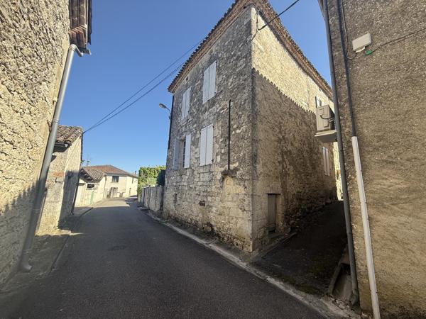 Bourg-de-Visa (82190) TARN ET GARONNE Bourg de Visa Maison en pierre au village avec 3 chambres
