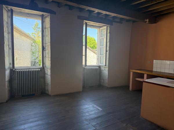 Bourg-de-Visa (82190) TARN ET GARONNE Bourg de Visa Maison en pierre au village avec 3 chambres