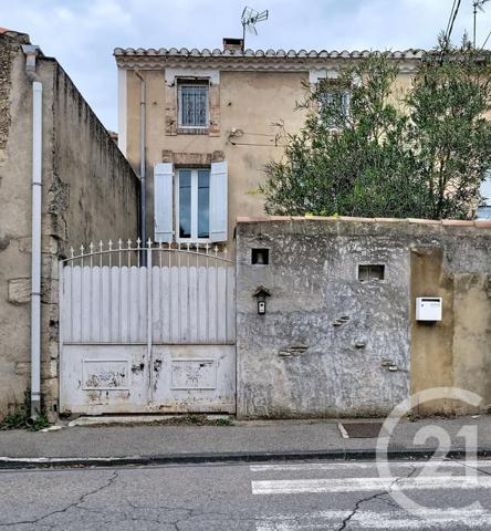 Maison à vendre  4 pièces - 126 m2 MORIERES LES AVIGNON - 84