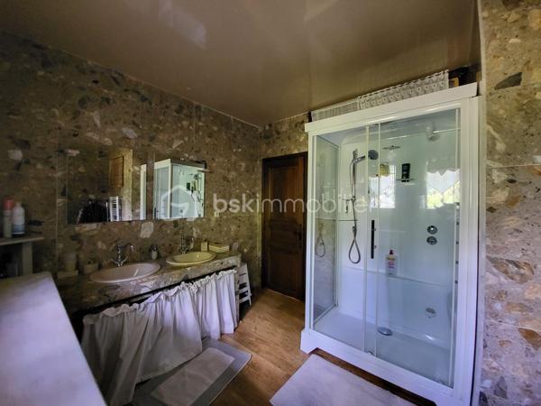 Propriete de 250 m²