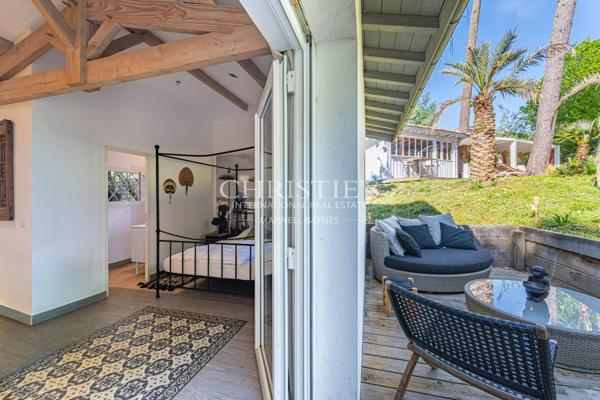 Villa familiale avec piscine grand jardin