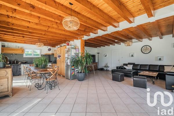 Maison à vendre 5 pièces 210 m² La Biolle