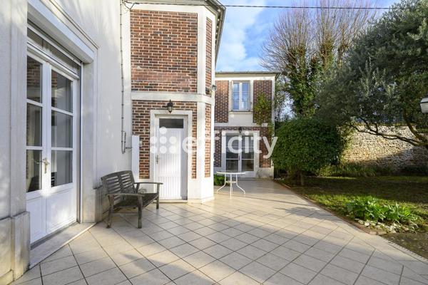 Maison 9 pièces - 223 m² Bien prestige