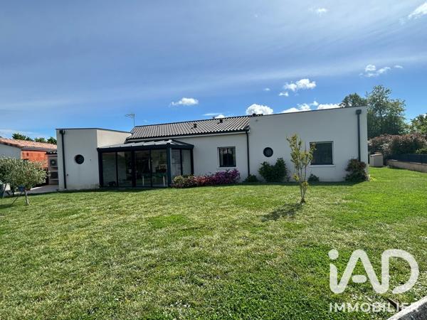 Maison à vendre 4 pièces 152 m² Fronton