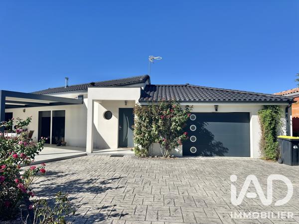 Maison à vendre 4 pièces 152 m² Fronton