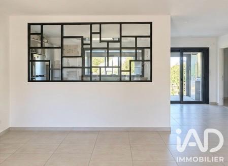 Maison à vendre 4 pièces 152 m² Fronton