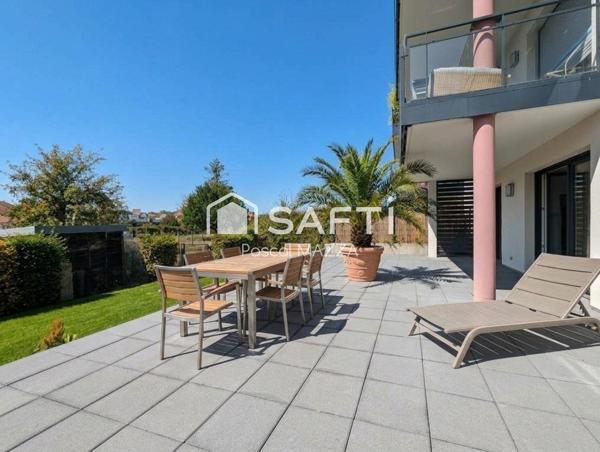superbe 3p de 66m² avec terrasse de 51m² et jardin de 60m², cave et parking privé