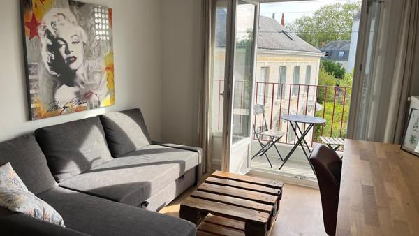 À louer, agréable appartement T3 avec balcon – Tours.