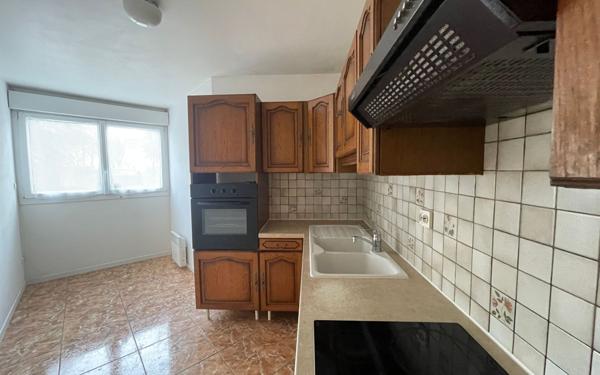 Appartement à vendre    3 pièces • 68,63 m2 Montigny-le-Bretonneux