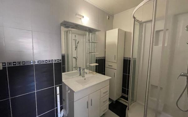 Appartement à vendre    3 pièces • 68,63 m2 Montigny-le-Bretonneux