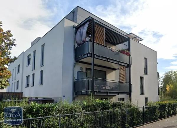 Appartement à louer 4 pièces 103.98m²