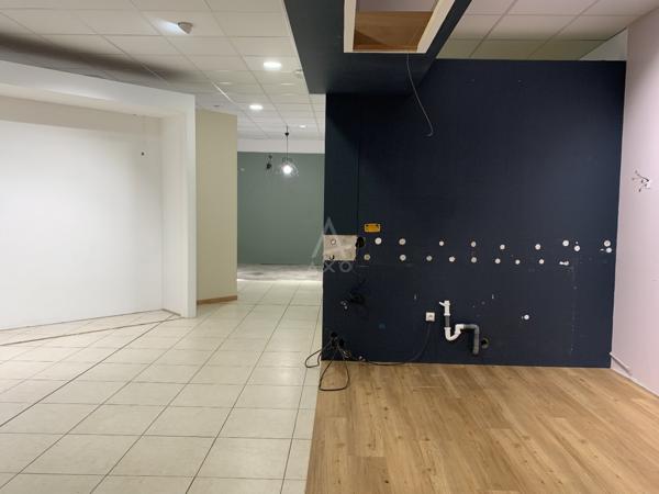 A louer-Local commercial 500 m² Champniers