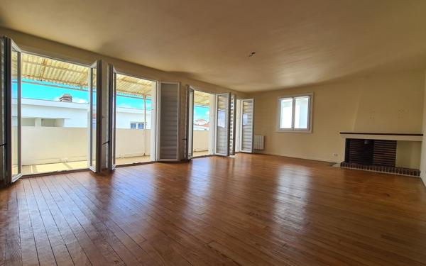 Appartement à vendre    4 pièces • 95,45 m2 Royan
