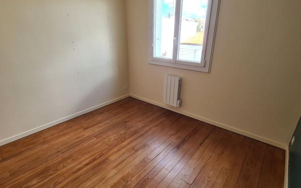 Appartement à vendre    4 pièces • 95,45 m2 Royan