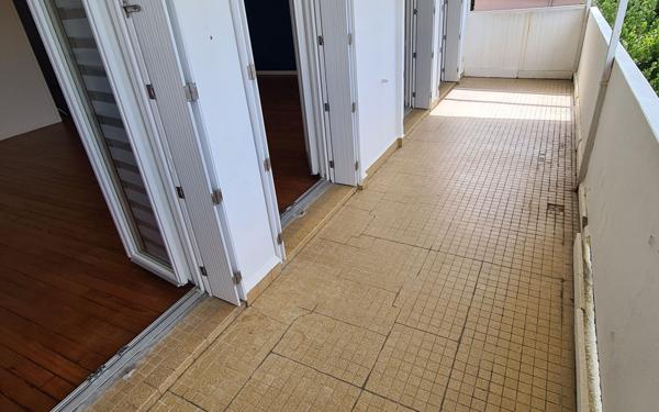 Appartement à vendre    4 pièces • 95,45 m2 Royan