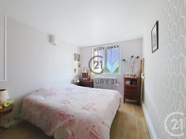 Appartement F4 à vendre  4 pièces - 73,83 m2 GAGNY - 93