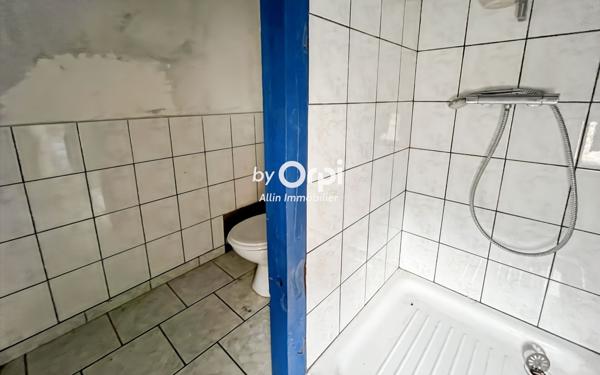 Maison à vendre    5 pièces •  Montmarault