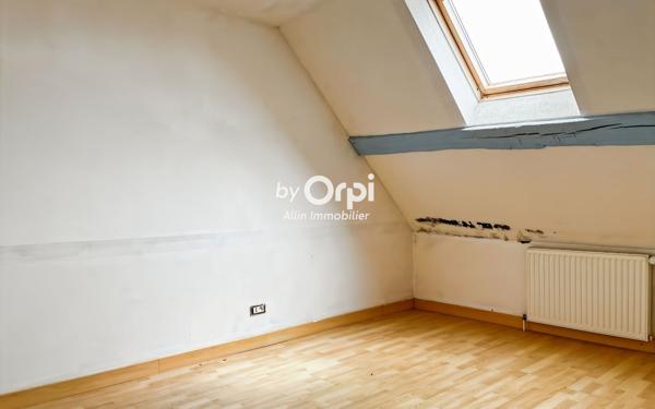 Maison à vendre    5 pièces •  Montmarault