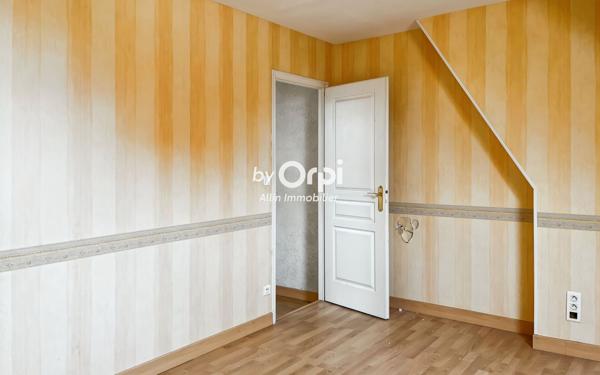 Maison à vendre    5 pièces •  Montmarault