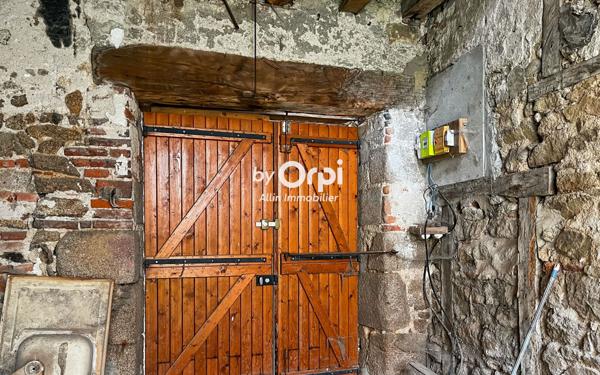 Maison à vendre    5 pièces •  Montmarault