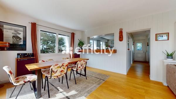 Maison 6 pièces - 174 m²