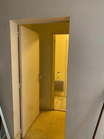 Appartement à louer    1 pièce •  Fleury-les-Aubrais