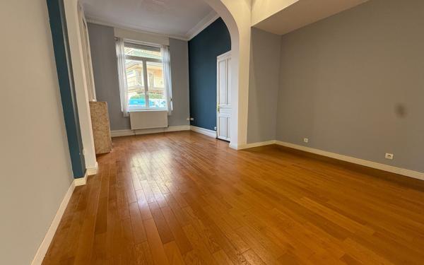 Maison à vendre    5 pièces • 103 m2 Douai