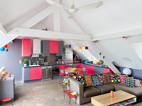 Maison Montreuil 5 pièce(s)  de 94 m² au sol et 86 m² loi Carrez avec terrasse et jardin