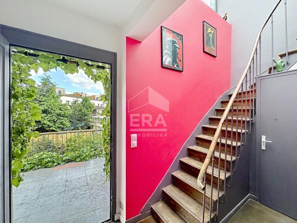 Maison Montreuil 5 pièce(s)  de 94 m² au sol et 86 m² loi Carrez avec terrasse et jardin
