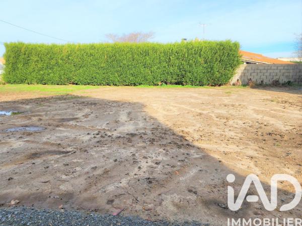 Terrain à vendre 383 m² Saint-Hilaire-de-Chaléons