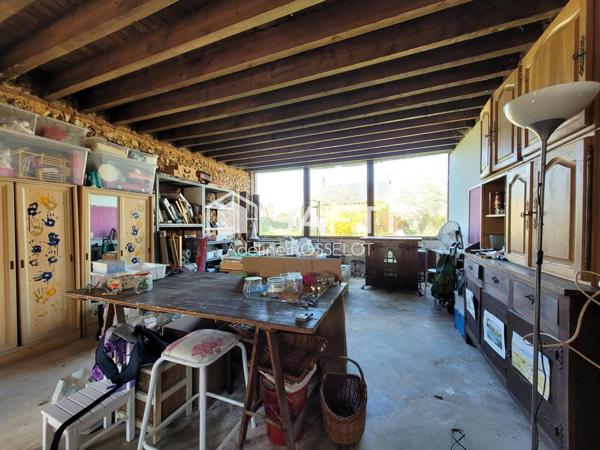 Ancien corps de ferme 139 m² + stockage 160 m²