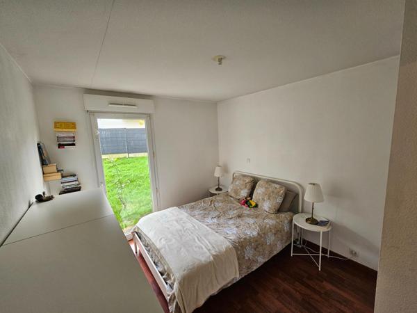 F2 40 m² Vichy proche commodités résidence recente 2008