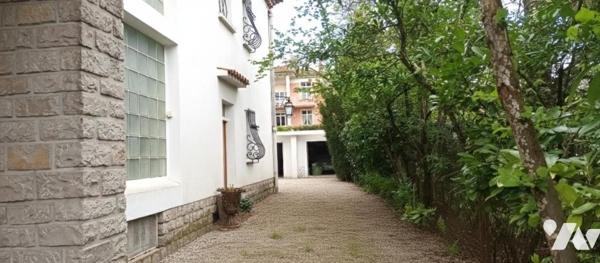  Belle maison familiale