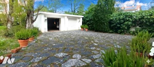  Belle maison familiale