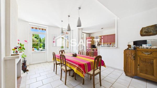 Grande maison familiale au centre-ville d'Aigrefeuille