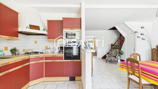 Grande maison familiale au centre-ville d'Aigrefeuille