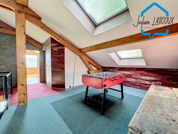 Dpt Isère (38), à vendre maison de charme 10 pièces de plus de 270 m2 habitable