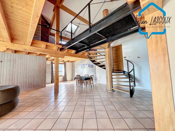 Dpt Isère (38), à vendre maison de charme 10 pièces de plus de 270 m2 habitable