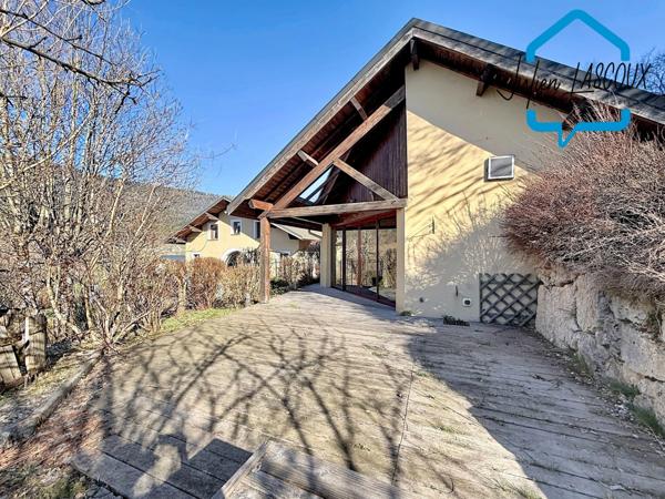 Dpt Isère (38), à vendre maison de charme 10 pièces de plus de 270 m2 habitable