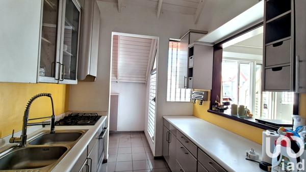 Appartement à vendre 5 pièces 129 m² Les Abymes