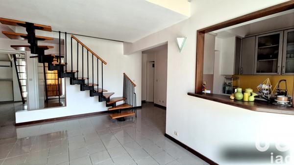 Appartement à vendre 5 pièces 129 m² Les Abymes
