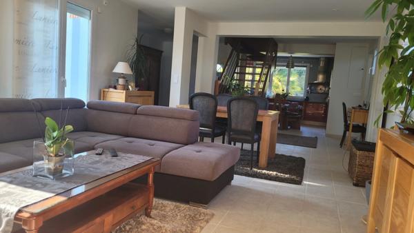 Maison à vendre 7 pièces PLOEREN 56880 Morbihan Bretagne Sud