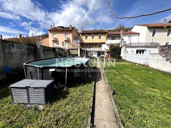 A VENDRE LAVELANET MAISON 108 M² + APPARTEMENT 40 M² + JARDIN 400 M² + DEPENDANCES