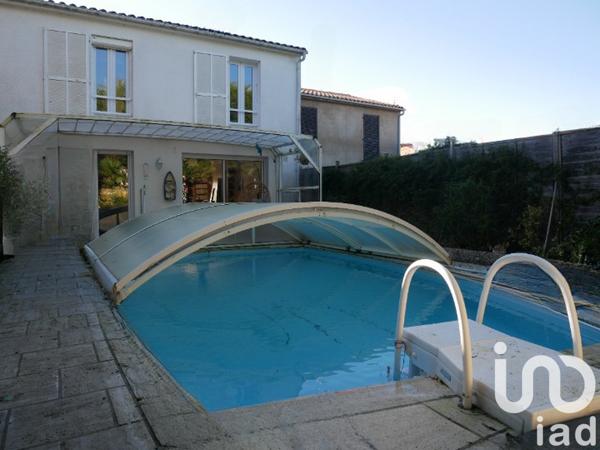 Maison à vendre 5 pièces 95 m² Rochefort