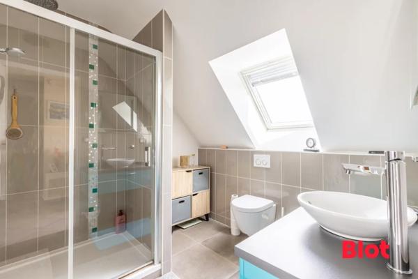 Maison 6 pièce(s)