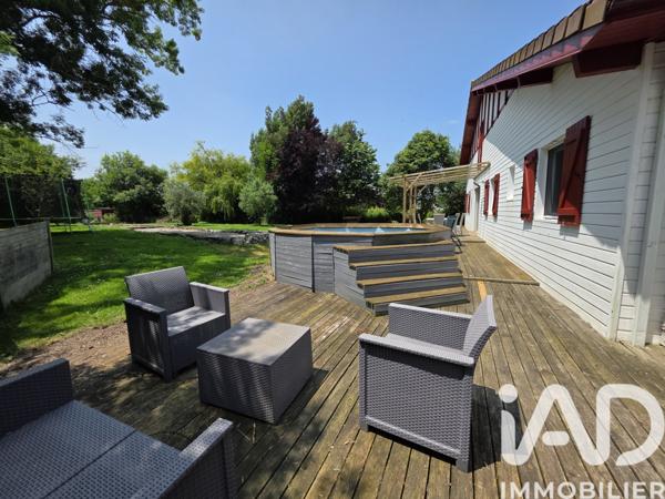 Maison à vendre 6 pièces 146 m² Arraute-Charritte