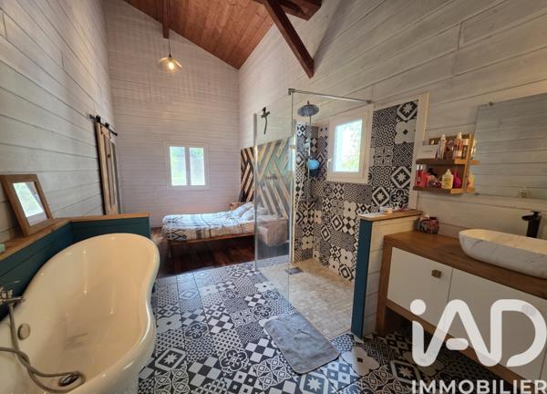 Maison à vendre 6 pièces 146 m² Arraute-Charritte