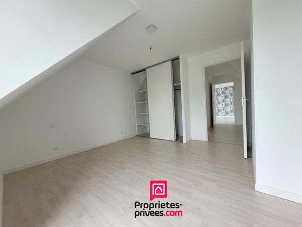 56520 GUIDEL - Maison récente 5 chambres 165 m2 environ