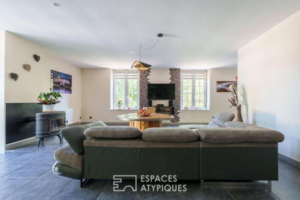 Maison de caractère au coeur de la nature et son atelier