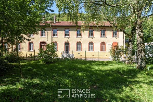 Maison de caractère au coeur de la nature et son atelier